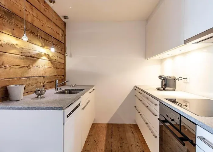 Au Reduit By Interhome São Moritz